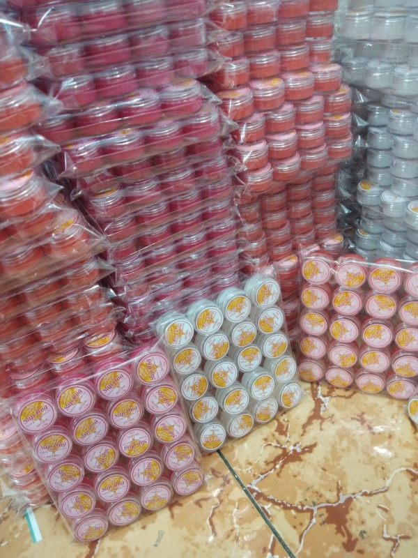 Dưỡng Sáp Ong (lọ 2.8g)